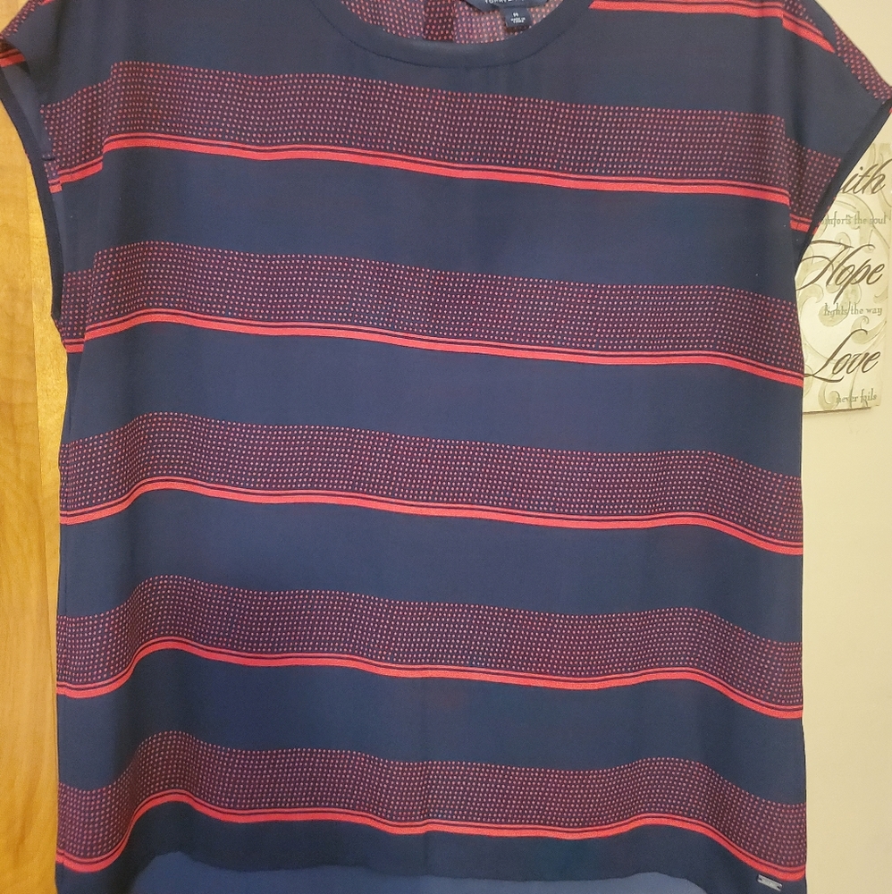 Tommy Hilfiger short sleeve blouse medium shirt